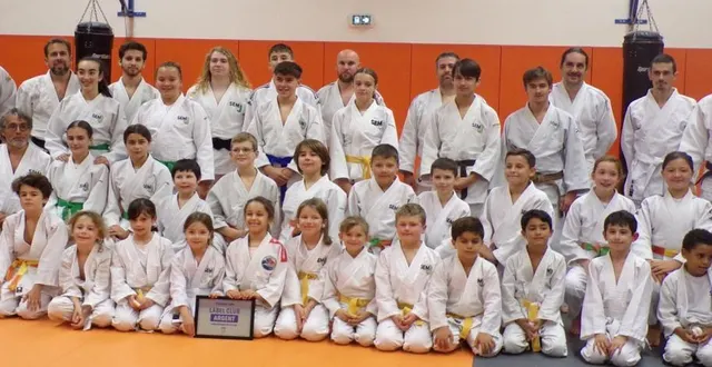 photo  l’obtention du label club argent récompense le club de judo pour l’excellence de son enseignement et son engagement.  &copy;  le maine libre 