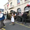 photo place de l’hôtel de ville, comme il y a 81 ans, la population revivait les joies d’une liberté retrouvée.
