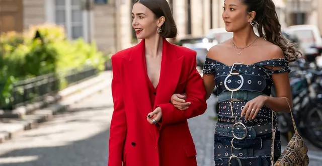 photo  la saison 5 d’« emily in paris » se déroulera principalement à rome.  &copy;  caroline dubois/netflix 