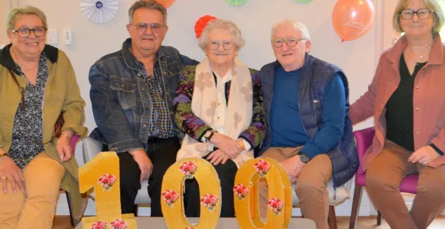 photo précigné. irène chauveau a fêté ses 100 ans  &copy;  le maine libre 
