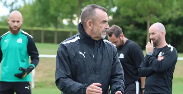 photo  l’us alençon de vincent laigneau va tenter de valider son ticket pour le 7e tour de la coupe de france, ce samedi 25 octobre, à oissel.  &copy;  nathalie douley 