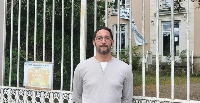 photo  nicolas halilou, devant le site qui pourrait accueillir la nouvelle ludo-médiathèque.  &copy;  le maine libre 