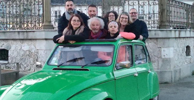 photo  samedi, à 20 h 30, et dimanche à 15 h, «mariage et châtiment», de david pharao, interprétée par la compagnie du double jeu.  &copy;  compagnie du double jeu 