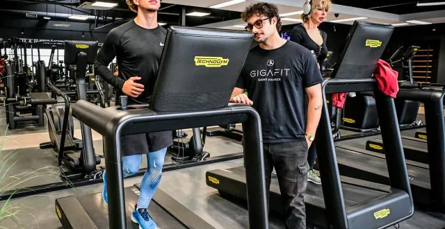 photo  marius commence toujours ses entraînements par du cardio sur tapis de course.  &copy;  photo le maine libre – yvon loué 