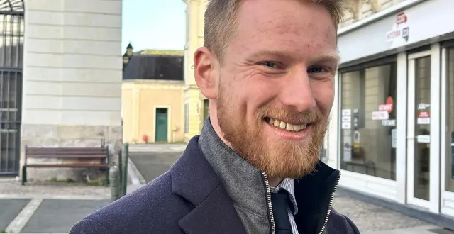 photo  « on n’est pas là pour faire de la figuration, on veut gagner la ville », assure romain lemoigne, candidat rn à la flèche.  &copy;  le maine libre 