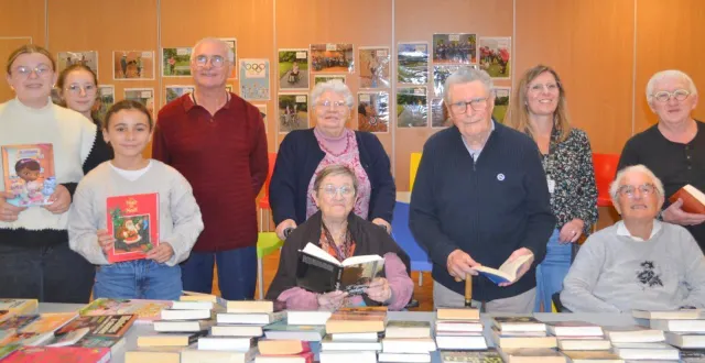 photo précigné. un troc livres pour tous les âges  &copy;  le maine libre 