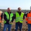 photo  de gauche à droite : wilfried lusteau (eurovia), régis berthelot, adjoint en charge de l’urbanisme, charly troprès, chargé du projet à alter et christophe pithon (pragma ingénierie). 