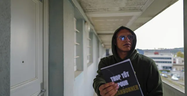 photo  nathan mottay habitait avec sa mère dans un des logements sociaux de la rue paul-ligneul, dans le quartier de la gare au mans. c’est ici qu’elle est décédée en décembre 2020.  &copy;  le maine libre – denis lambert 