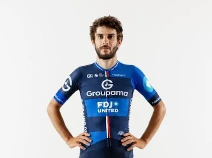photo  guillaume martin-guyonnet est coureur cycliste professionnel depuis dix ans.  &copy;  franz renan équipe cycliste groupama-fdj 