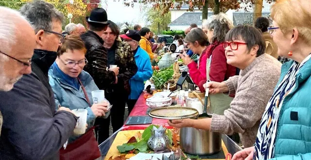 photo  la fête de la soupe est un évènement qui rassemble chaque année de nombreux habitants de beaucouzé.  &copy;  co 