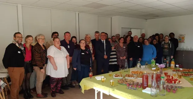 photo  six structures d’insertion locales étaient représentées.  &copy;  co 