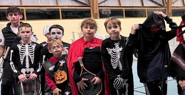 photo  une première soirée d’halloween avec jeux et bonbons a bien été appréciée par les enfants (abt).  &copy;  ouest-france 
