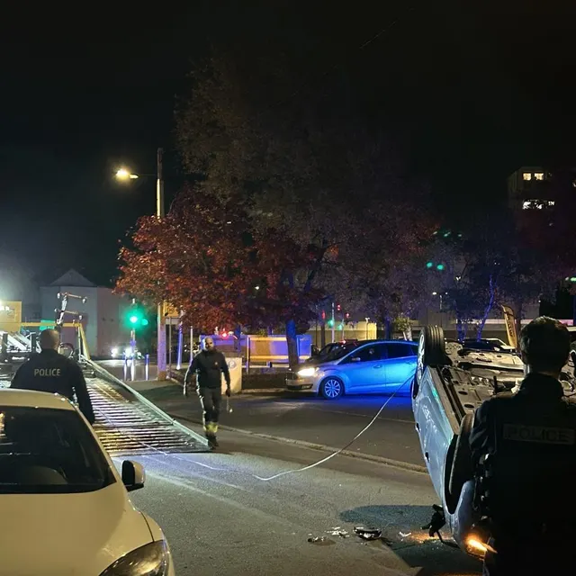 photo un accident s’est produit mardi 28 octobre rue des ponts-de-cé à angers.  ©  co - camille rivieccio