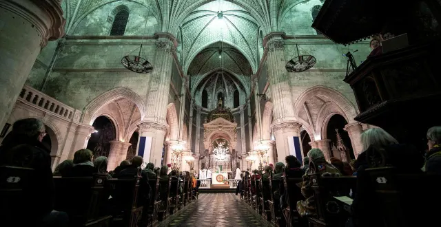 photo  plusieurs églises du grand ouest ont été victimes de vols ces derniers mois (illustration de l’église notre-dame de bon port aux sables-d’olonne).  &copy;  guillaume saligot / ouest-france 