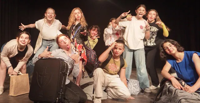 photo  un atelier d’initiation au théâtre avec la compagnie du poulpe.  &copy;  orianne moretti 