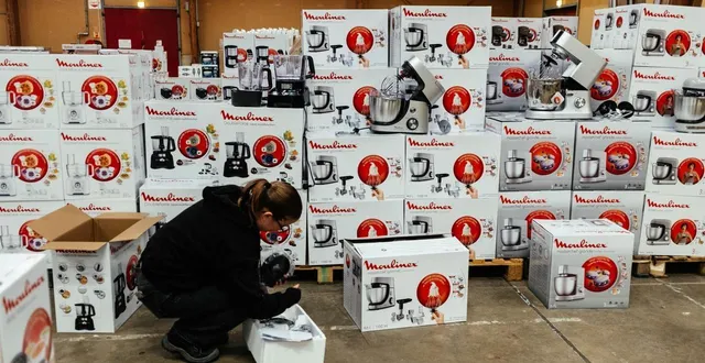 photo  toutes sortes de produits d’électroménager seront disponibles à la braderie seb.  &copy;  archives ouest-france 