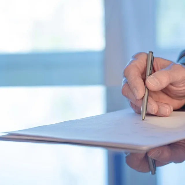 photo le consentement au cautionnement est vicié lorsqu’il a été obtenu par dol, erreur ou violence (photo d’illustration).  ©  science photo library via afp