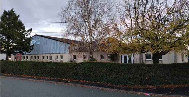 photo  la plateforme recydis sera construite derrière le bâtiment acson, à côté de l’entreprise paprec, dans la zone d’activités de la blaisonnière.  &copy;  co 