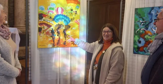 photo  160 visiteurs ont fréquenté le salon de peinture de l’artiste myriam rougemaille, organisé par l’ast.  &copy;  co 