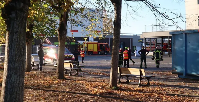 photo  les pompiers sont intervenus au collège saint-exupéry de chalonnes.  &copy;  co 