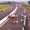 photo  le 21 octobre 2005, l’autoroute a été envahie par des cyclistes, des marcheurs et des rollers. 