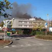 photo  l’incendie s’est déclaré vers 15 h, sur le toit du collège saint-exupéry de chalonnes-sur-loire (maine-et-loire). 