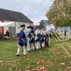 photo  les soldats du lys sous l’érable proposent plusieurs reconstitutions, parmi lesquelles des combats et des tirs au fusil, mais toujours à blanc. 