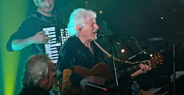 photo  à 96 ans, hugues aufray repart en tournée : ça vous impressionne ?  &copy;  afp 