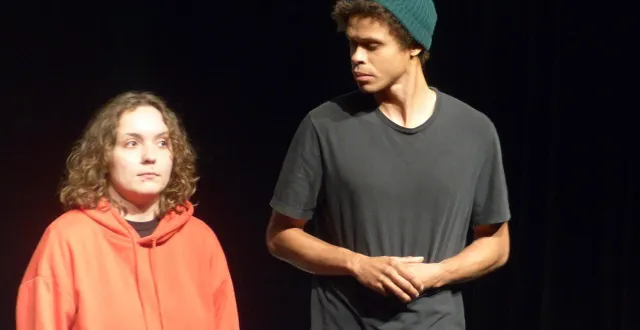 photo  le petit chaperon rouge et le petit poucet version #metoo  &copy;  . ouest-france 