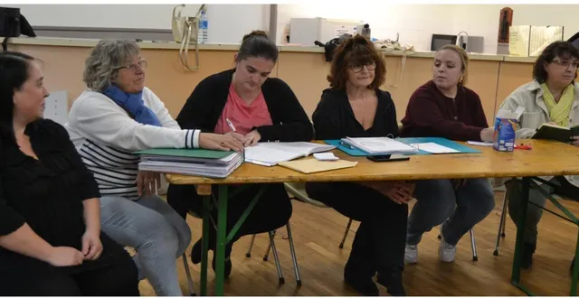 photo  le bureau de plein feu lors de l’assemblée générale.  &copy;  le maine libre 