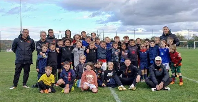 photo  les stagiaires et encadrants.  &copy;  ouest-france 