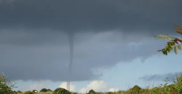 photo  le 20 octobre 2025, une tornade a soufflé sur 21 km dans le val-d’oise. photo d’illustration.  &copy;  mhouy / pixabay 