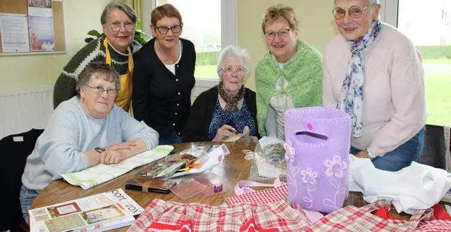 photo  annick, catherine, mireille, denise, danielle et gisèle ont plaisir à se retrouver le mercredi après-midi, à vimoutiers, dans l’orne.  &copy;  ouest-france 