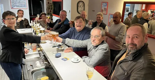 photo  « chez chanchan » un bar convivial et animé de l’avenue cordelet, dans le quartier de la chasse royale.  &copy;  ouest-france. 