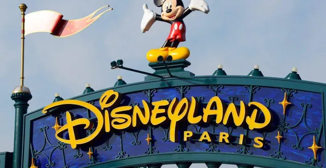 photo  pour lutter contre les fraudes de billetterie, le parc d’attractions disneyland paris a mis en place de nouvelles mesures de contrôle.  &copy;  bertrand guay / archives afp 