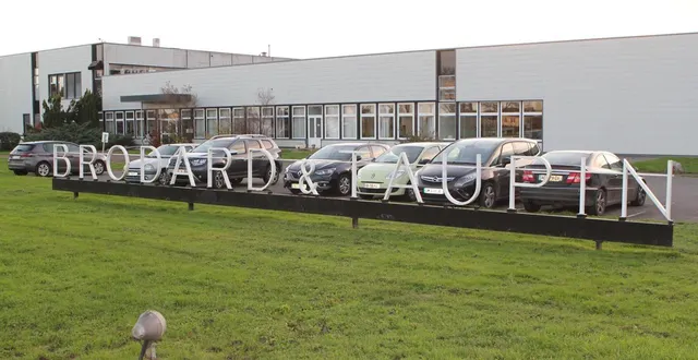 photo  le prix renaudot 2025 sera imprimé chez brodard et taupin, à la flèche.  &copy;  archives le maine libre 