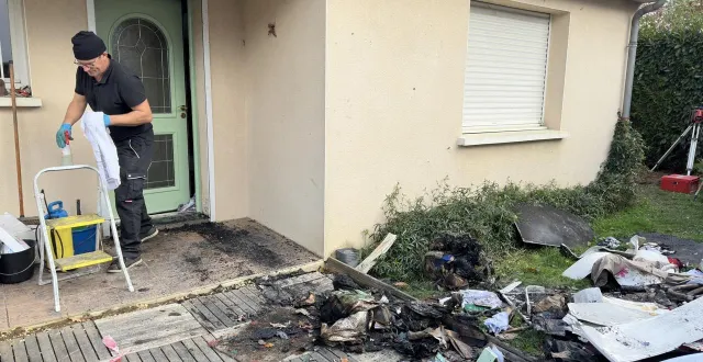 photo  la batterie d’un vélo électrique est à l’origine d’un feu d’habitation survenu au mans, dans la soirée du lundi 3 novembre 2025.  &copy;  ouest-france 