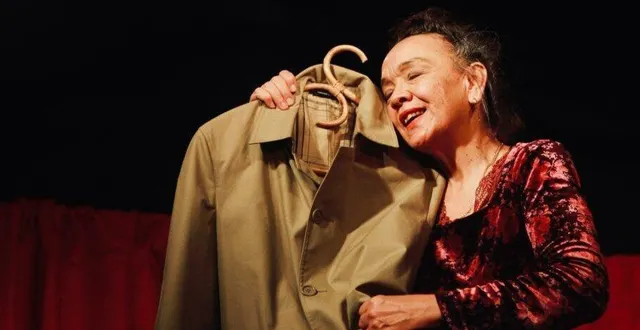 photo  le spectacle saïgon/paris aller simple interroge la notion d’intégration.  &copy;  khan.es 