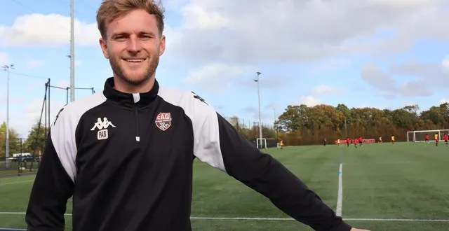 photo  préparateur physique de formation, pierre-alexis bouvier est le nouveau « talent manager » du centre de formation d’en avant guingamp.  &copy;  ouest-france 