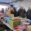 photo la salle polyvalente était remplie lors de la bourse aux jouets dimanche.
