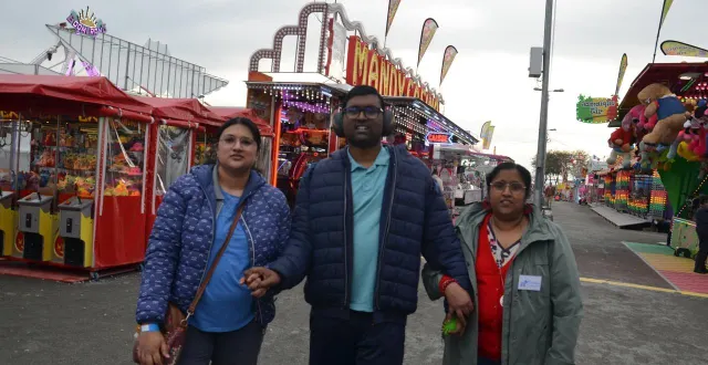 photo  le mans, mercredi 5 novembre 2025. sylvain (27 ans), ici au côté de sa mère nina (à droite), a participé à cette après-midi qui lui change de son quotidien.  &copy;  le maine libre 