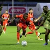 photo  face à saint-étienne, lors de la 1re journée, malik tchokounté a inscrit ses deux seuls buts de la saison à ce jour. mais l’attaquant du stade lavallois a déjà connu des périodes de creux et « s’accroche » pour retrouver le chemin des filets. 