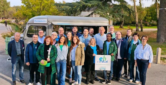 photo  la liste baptisée « eh 2026 – être habitant, être humain, être heureux » vient de déclarer sa candidature avec pour tête de liste ivain bignonet (au milieu du 2e rang avec un sweat à capuche bleu).  &copy;  « eh 2026 – être habitant, être humain, être heureux » 