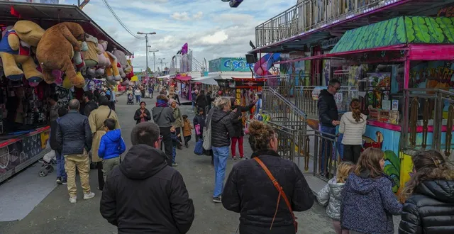 photo  la fête foraine n’est pas certaine de rouvrir ses portes ce vendredi 7 novembre et les jours suivants.  &copy;  le maine libre - denis lambert 