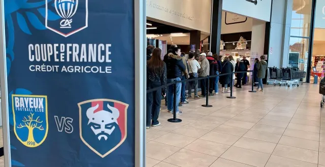 photo  samedi 15 novembre 2025, à 18 h, le fc bayeux (régional 1) affrontera sur sa pelouse le sm caen à l’occasion du 7e tour de la coupe de france. ce vendredi 7 novembre, les billets disponibles pour le grand public sont partis comme des petits pains.  &copy;  ouest-france 