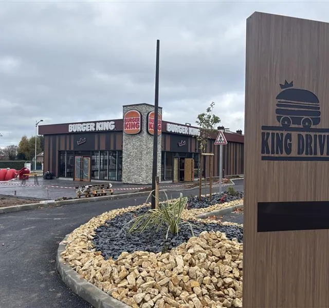 photo une aire de jeux extérieure permettra aux enfants de s’amuser.  ©  ouest-france