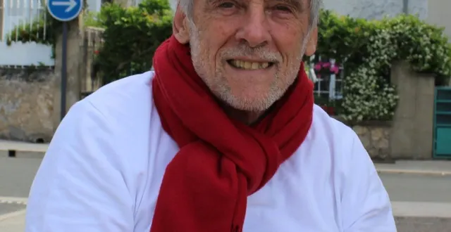 photo  john francis interprétera des airs classiques.  &copy;  le maine libre 