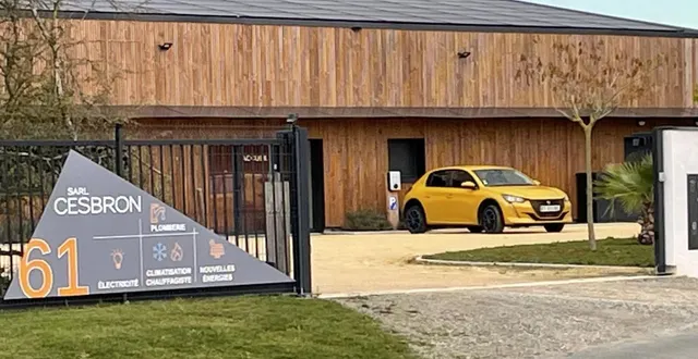 photo  plusieurs entreprises sont déjà installées dans le secteur lande-vaslin, la partie zone artisanale de cette grande zac.  &copy;  co 