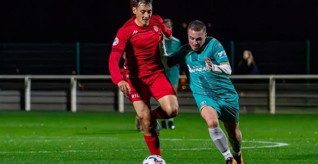 photo  titouan caro, balle au pied.  &copy;  arnaud despelchain 