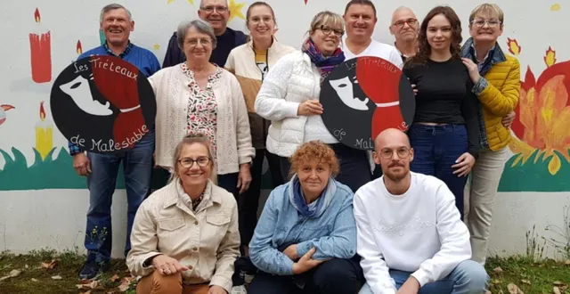 photo  la troupe de théâtre « les tréteaux de malestable » jouera « élise et moi » à partir de janvier prochain.  &copy;  le maine libre 